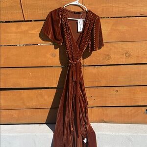 Simplee Apparel Rust Maxi Dress